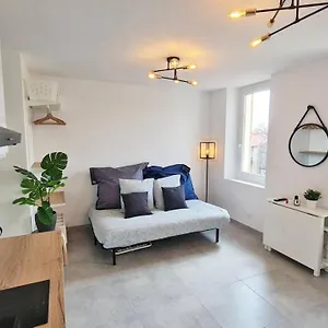 Maxbnb - Cozy - Wifi Fibre - 10 Min à Pied Gare -4- Appartement